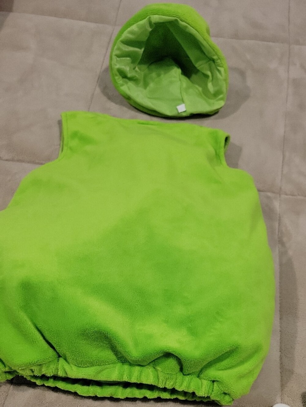 Green One-Eyed Monster Kids Costume - Size 12-18 months - Picture 4 of 4